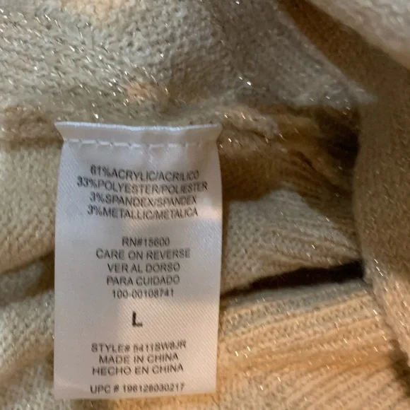 🔥NWT - V-Neck Faux Wrap sweater with sparkle - Picture 7 of 8